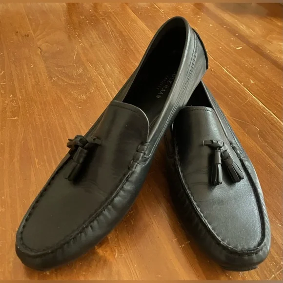 Cole Haan never worn size 9.5 Cole Haan | Shoes | Size 9 Never Worn | Poshmark main image 3